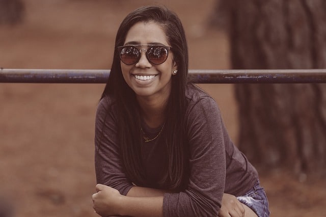 african american woman with straightened hair